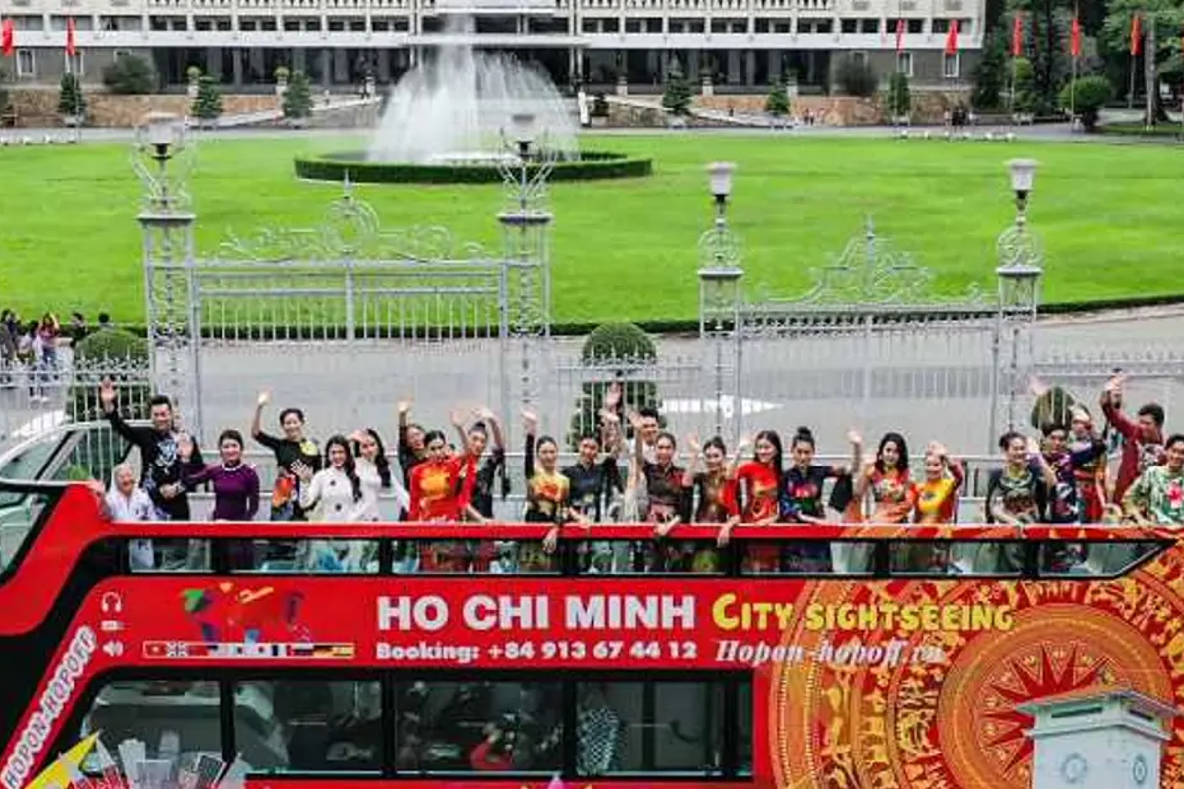 24H - Ho Chi Minh City Tour: Hop-On, Hop-Off Bus